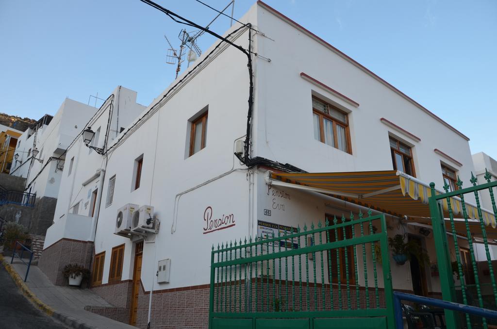 Pension Eva Puerto De Mogan Exterior photo